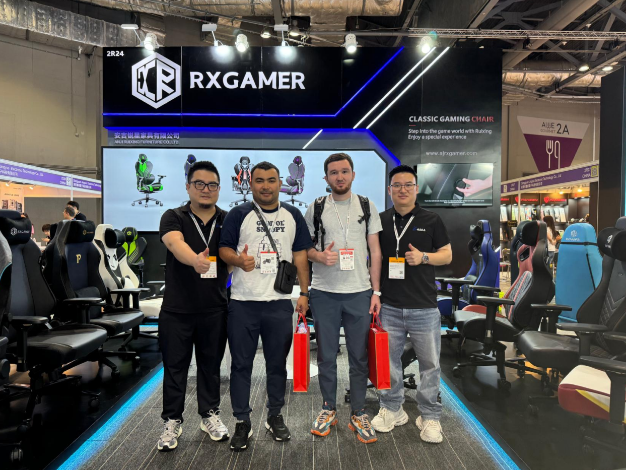 Anji Ruixing Furniture Co., Ltd. brilla en la Feria de Electrónica de Hong Kong 2025 (otoño)